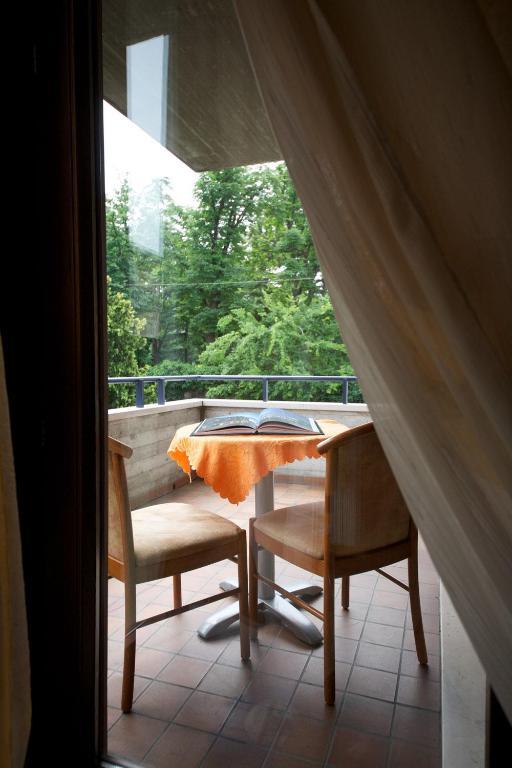 Villa Terri Верона Екстериор снимка